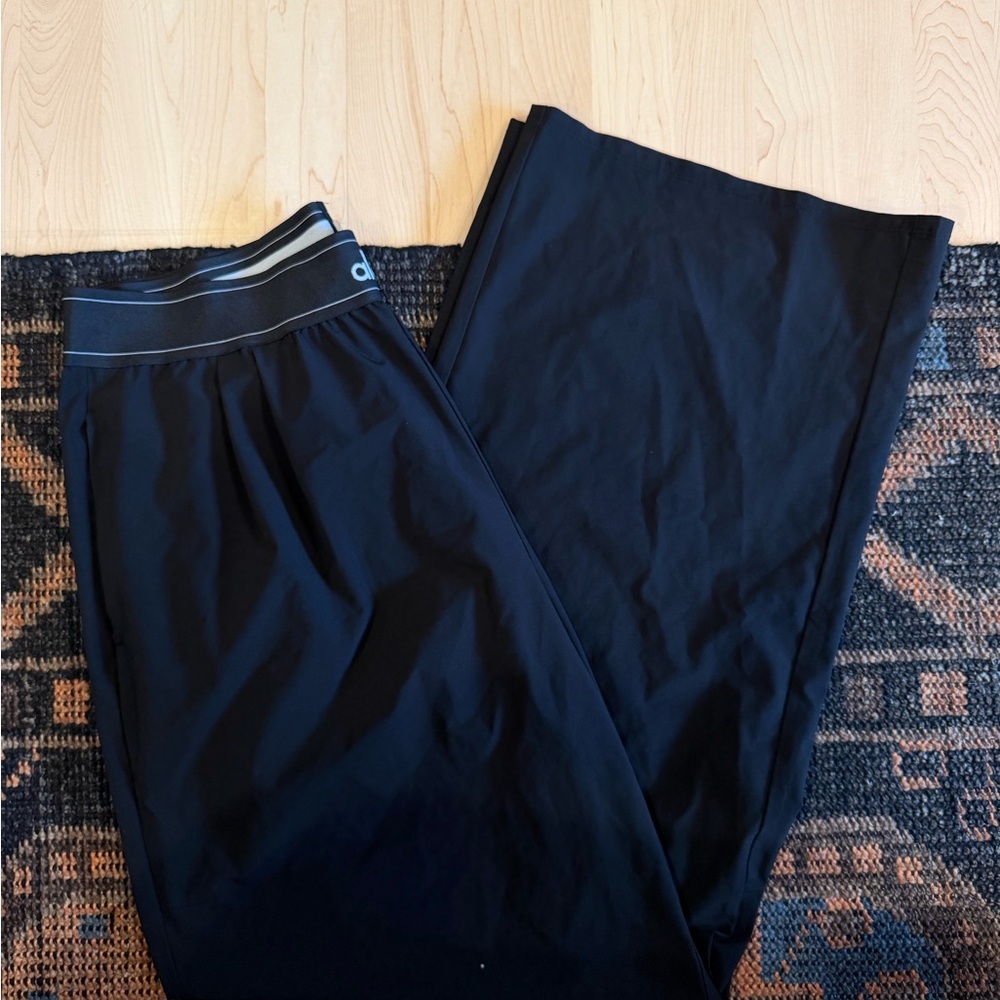 ALO Yoga Black Wide-Leg Pants